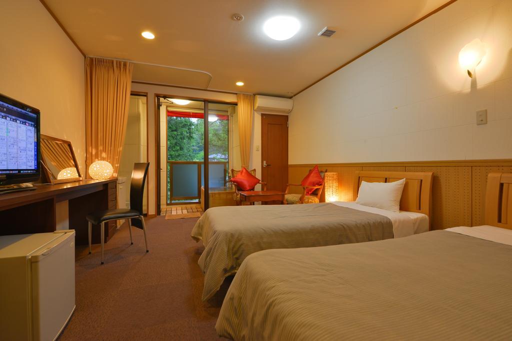 Hotel Casual Euro Нікко Номер фото