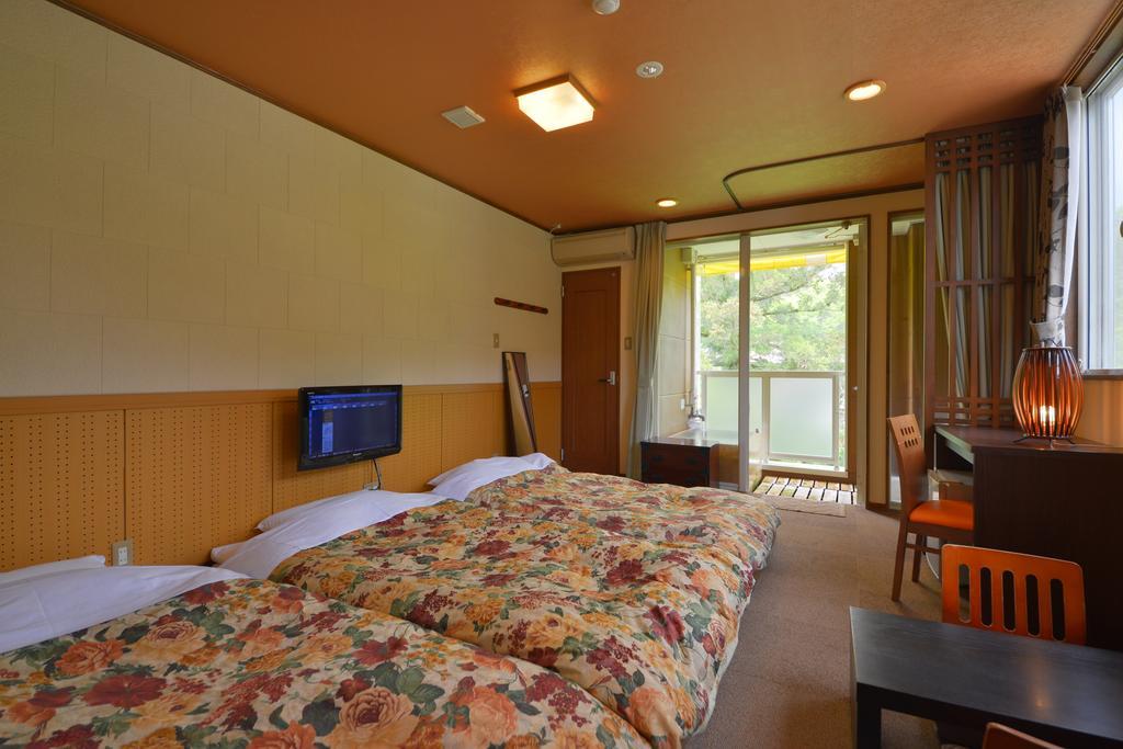 Hotel Casual Euro Нікко Номер фото